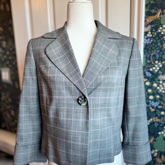 Tahari Jackets & Blazers - Tahari Gray and Pink Plaid Blazer